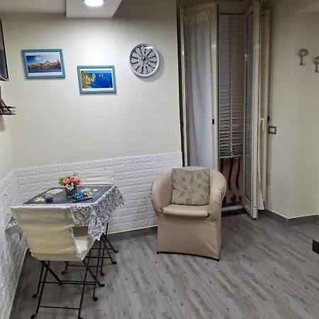 Appartement La Casa Di Nana' Naples