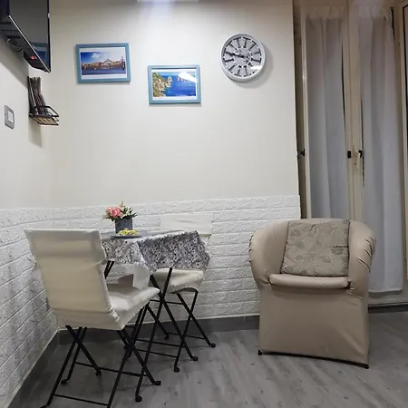 La Casa Di Nana' Apartment *