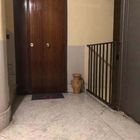 Appartement La Casa Di Nana' Naples